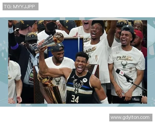 雄鹿队蝉联总冠军，字母哥成为MVP热门